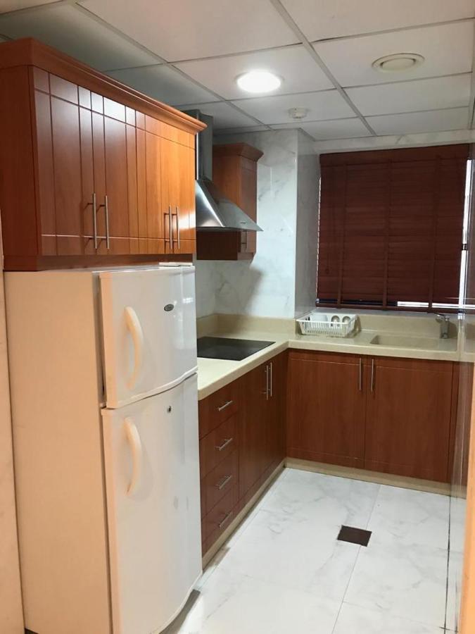 Al Majarah Residence Sharjah Bagian luar foto